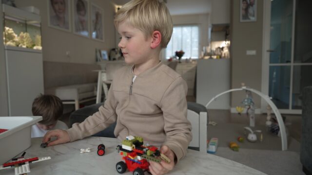 Tijdens het filmen stel ik de ouders altijd wat vragen. Dit is een stukje uit de film van James.

De beelden zijn voor James' ouders nu al dierbaar en met de jaren zullen de woorden alleen maar waardevoller worden 💭